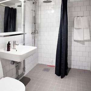 Family Studio Kitchenette